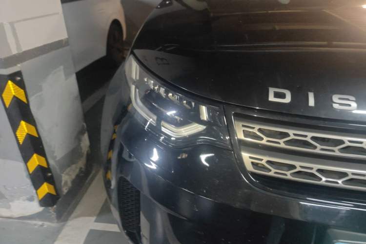 Used Land Rover Discovery 2019 3.0 SC V6 SE Right Front Headlight