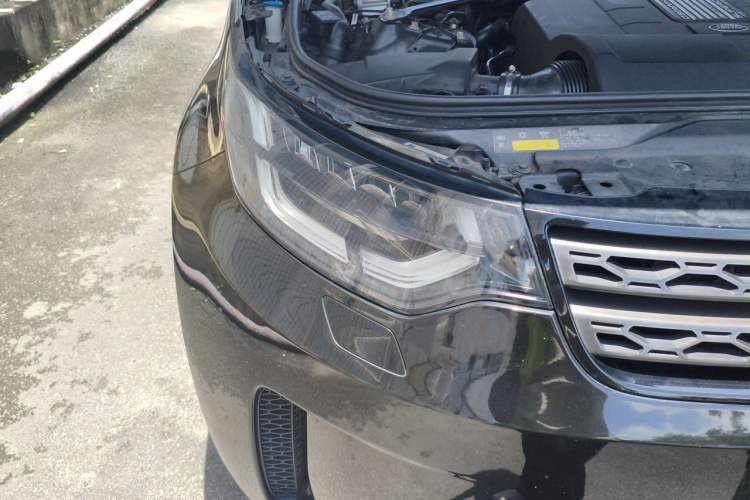 Used Land Rover Discovery 2019 3.0 SC V6 SE Right Front Headlight