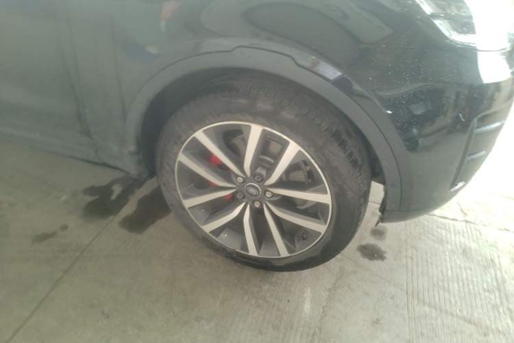 Used Land Rover Discovery 2019 2.0T SE Right Front Wheel Hub