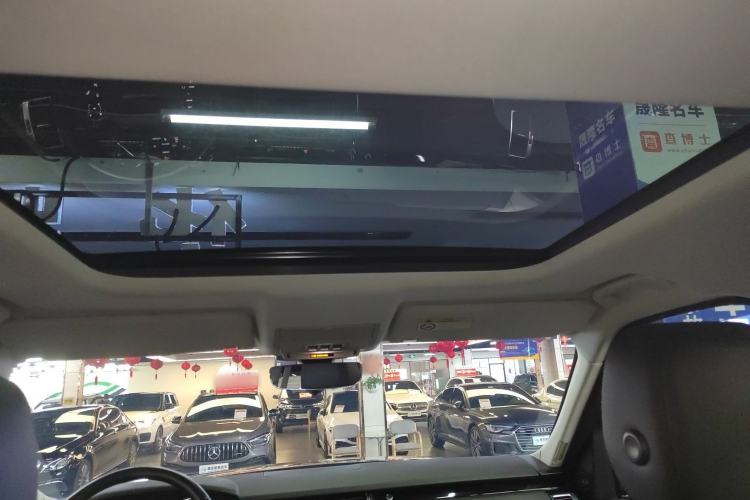 Used Land Rover Discovery 2019 3.0 SC V6 SE Headliner