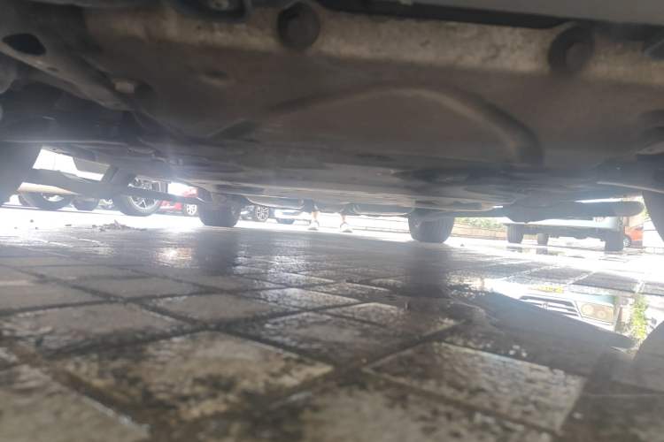 Used Land Rover Discovery 2019 3.0 SC V6 SE Chassis Front