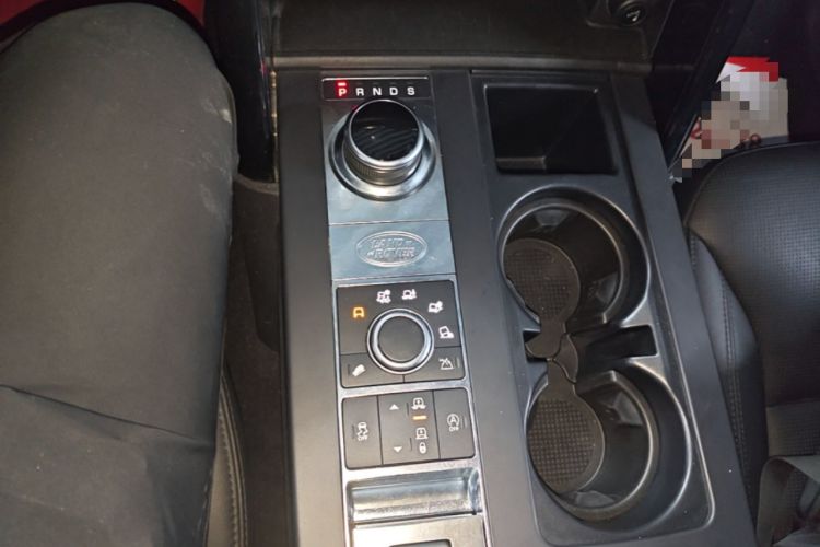 Used Land Rover Discovery 2019 3.0 SC V6 SE Gear Lever