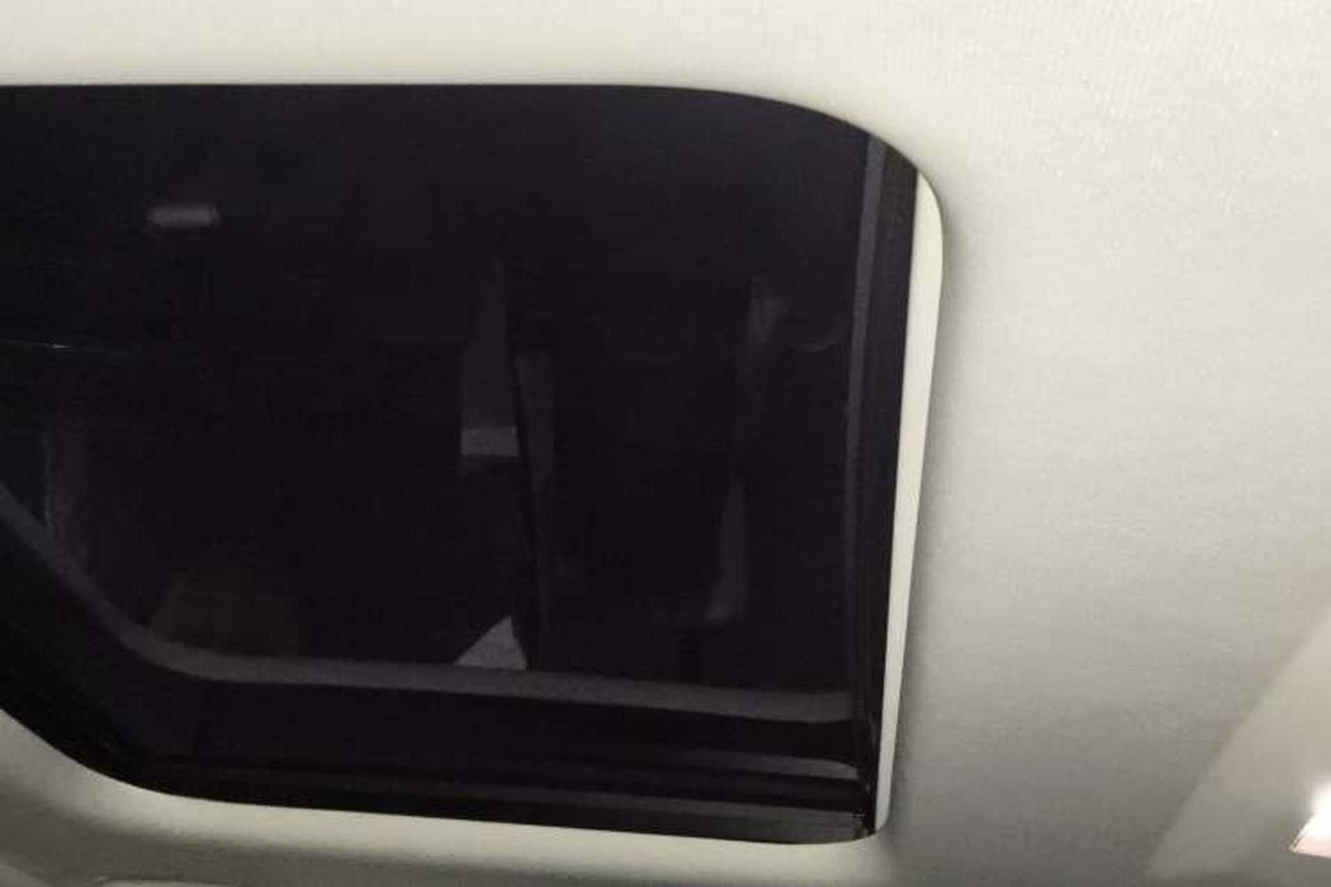 Used Land Rover Discovery 2019 3.0 SC V6 SE Headliner