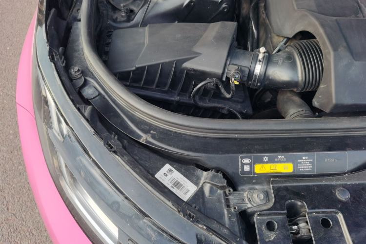 Used Land Rover Discovery 2019 3.0 SC V6 SE Engine Bay Right