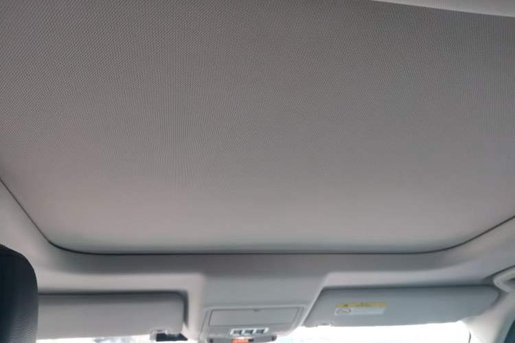 Used Land Rover Discovery 2019 3.0 SC V6 SE Headliner