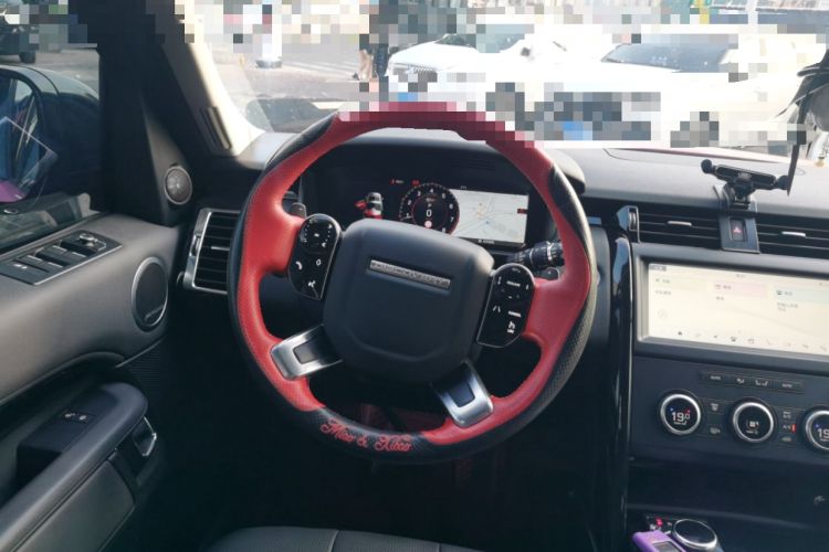 Used Land Rover Discovery 2019 3.0 SC V6 SE Steering Wheel