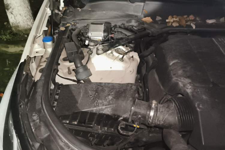 Used Land Rover Discovery 2019 3.0 SC V6 SE Engine Bay Right