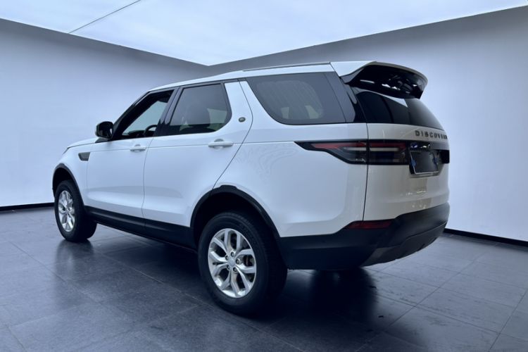 Used Land Rover Discovery 2019 3.0 SC V6 SE Exterior 1