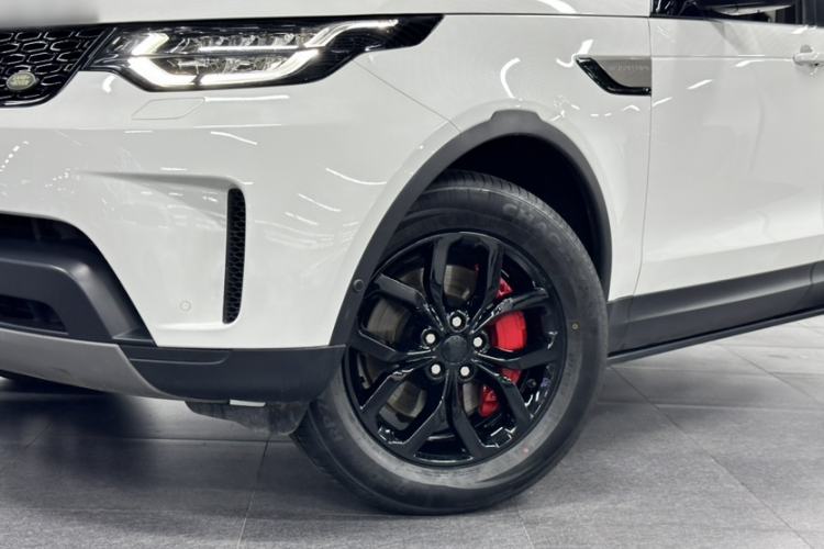 Used Land Rover Discovery 2019 3.0 SC V6 SE Exterior 2