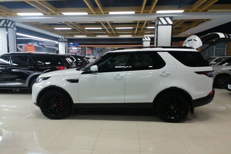Used Land Rover Discovery 2019 3.0 SC V6 SE Exterior 3