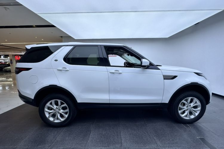 Used Land Rover Discovery 2019 3.0 SC V6 SE Exterior 8