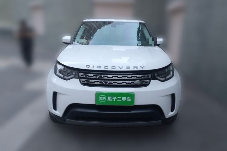 Used Land Rover Discovery 2019 3.0 SC V6 SE Front