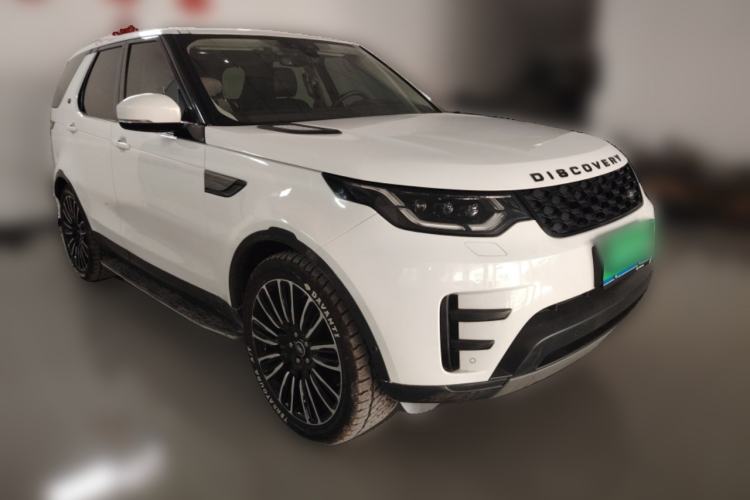 Used Land Rover Discovery 2019 3.0 SC V6 SE Front Right 45 Deg