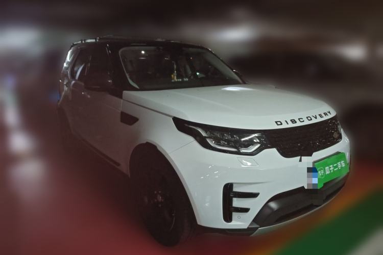 Used Land Rover Discovery 2019 2.0T HSE Front Right 45 Deg