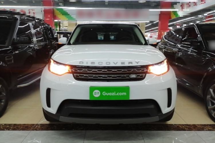 Used Land Rover Discovery 2019 3.0 SC V6 SE Front