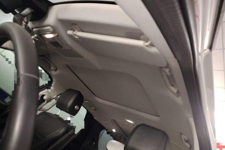 Used Land Rover Discovery 2019 3.0 SC V6 SE Headliner