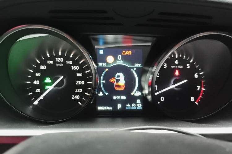 Used Land Rover Discovery 2019 3.0 SC V6 SE Instrument Cluster