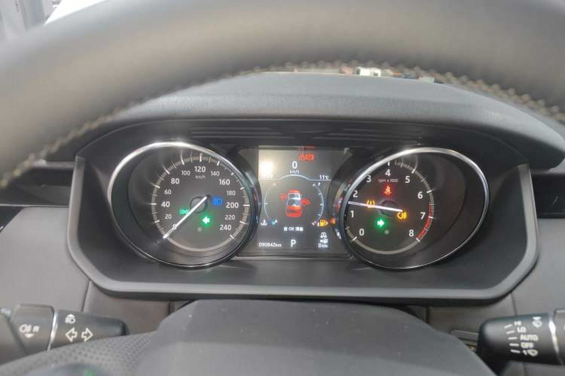 Used Land Rover Discovery 2019 3.0 SC V6 SE Instrument Cluster