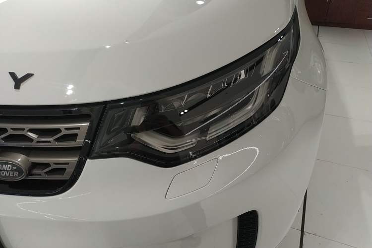 Used Land Rover Discovery 2019 3.0 SC V6 SE Left Front Headlight
