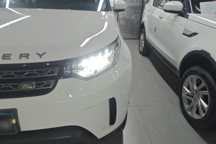 Used Land Rover Discovery 2019 3.0 SC V6 SE Left Front Headlight
