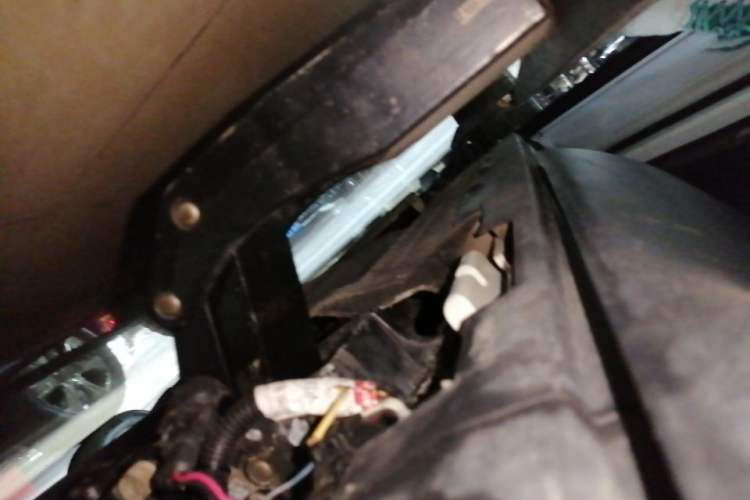 Used Land Rover Discovery 2019 3.0 SC V6 SE Left Side Sill