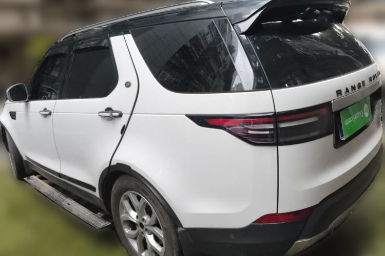 Used Land Rover Discovery 2019 3.0 SC V6 SE Rear Left 45 Deg
