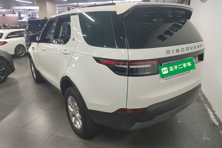Used Land Rover Discovery 2019 3.0 SC V6 SE Rear Left 45 Deg
