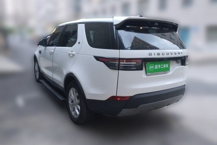 Used Land Rover Discovery 2019 3.0 SC V6 SE Rear Left 45 Deg