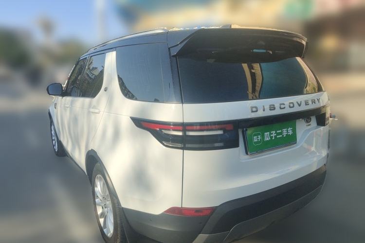 Used Land Rover Discovery 2019 3.0 SC V6 SE Rear Left 45 Deg