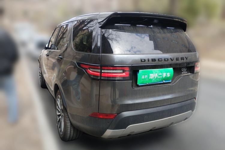 Used Land Rover Discovery 2019 3.0 SC V6 HSE Rear Left 45 Deg