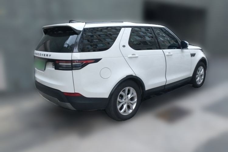 Used Land Rover Discovery 2019 3.0 SC V6 SE Rear Right 45 Deg