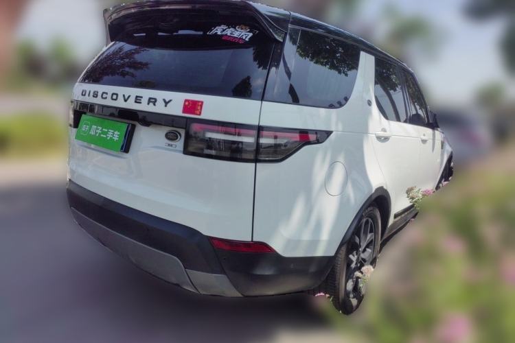 Used Land Rover Discovery 2019 3.0 SC V6 SE Rear Right 45 Deg