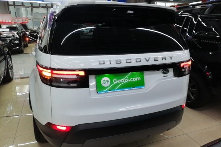 Used Land Rover Discovery 2019 3.0 SC V6 SE Rear