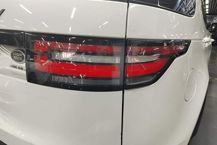 Used Land Rover Discovery 2019 3.0 SC V6 HSE Right Rear Taillight