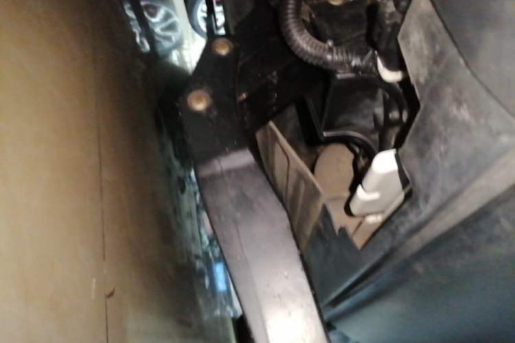 Used Land Rover Discovery 2019 3.0 SC V6 SE Right Side Sill