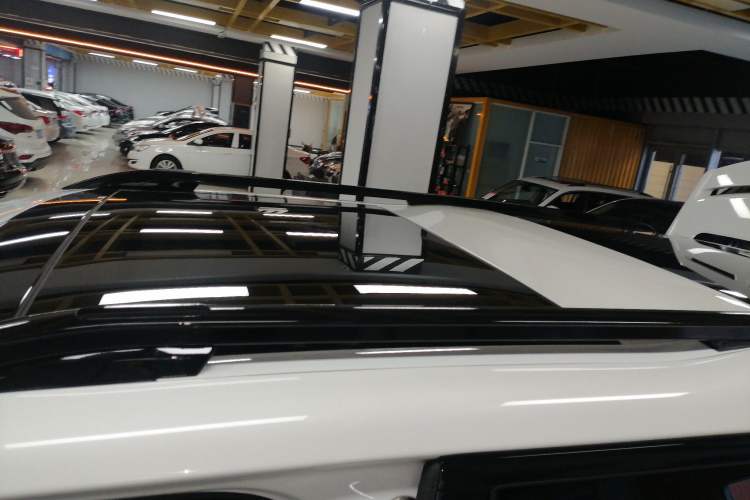 Used Land Rover Discovery 2019 3.0 SC V6 SE Roof