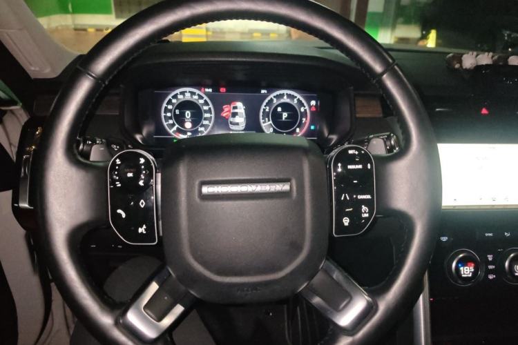 Used Land Rover Discovery 2019 2.0T HSE Steering Wheel