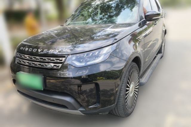 Land Rover Discovery 2020 2.0T SE مستعملة