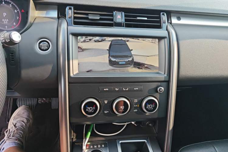 Used Land Rover Discovery 2020 2.0T 30th Anniversary Special Edition Audio And AC Panel