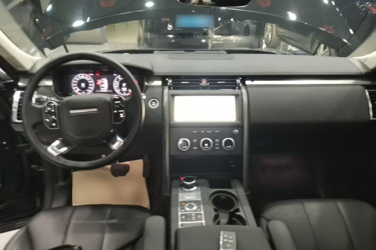 Used Land Rover Discovery 2020 3.0 SC V6 30th Anniversary Special Edition Center Console