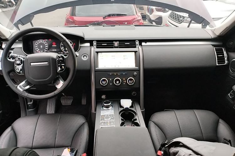 Used Land Rover Discovery 2020 3.0 SC V6 30th Anniversary Special Edition Center Console