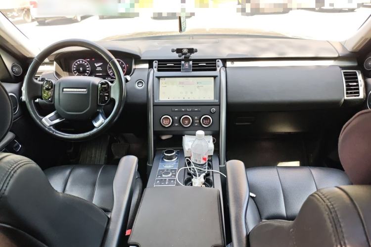 Used Land Rover Discovery 2020 3.0 SC V6 30th Anniversary Special Edition Center Console