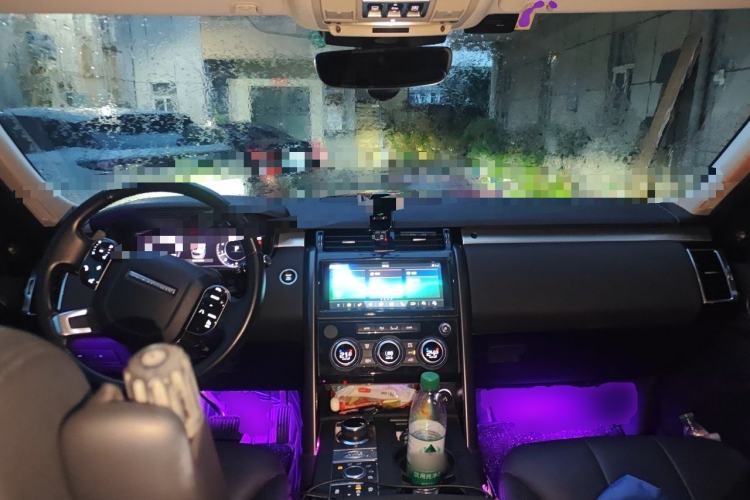 Used Land Rover Discovery 2020 3.0 SC V6 30th Anniversary Special Edition Center Console
