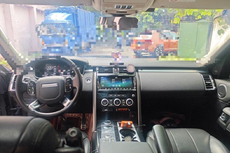 Used Land Rover Discovery 2020 3.0 SC V6 30th Anniversary Special Edition Center Console