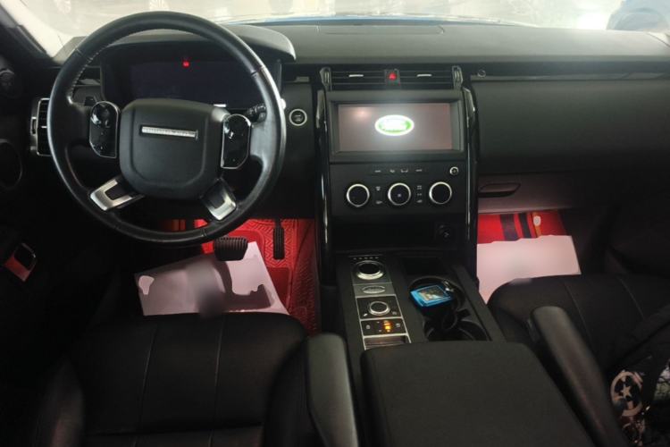 Used Land Rover Discovery 2020 3.0 SC V6 SE Center Console