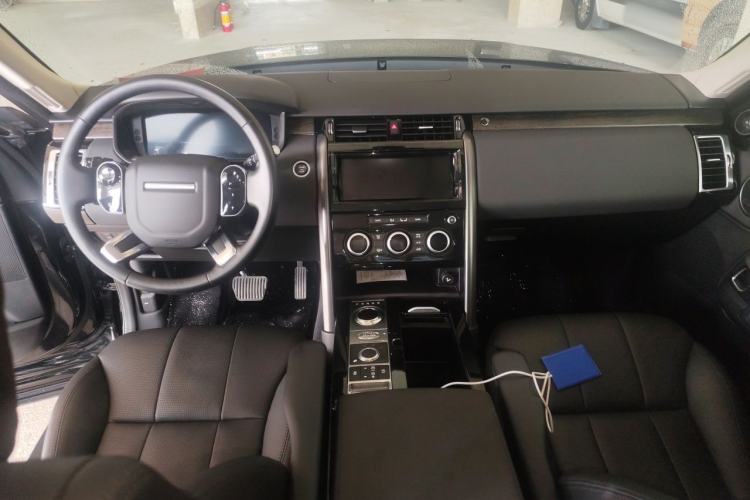 Used Land Rover Discovery 2020 2.0T 30th Anniversary Special Edition Center Console