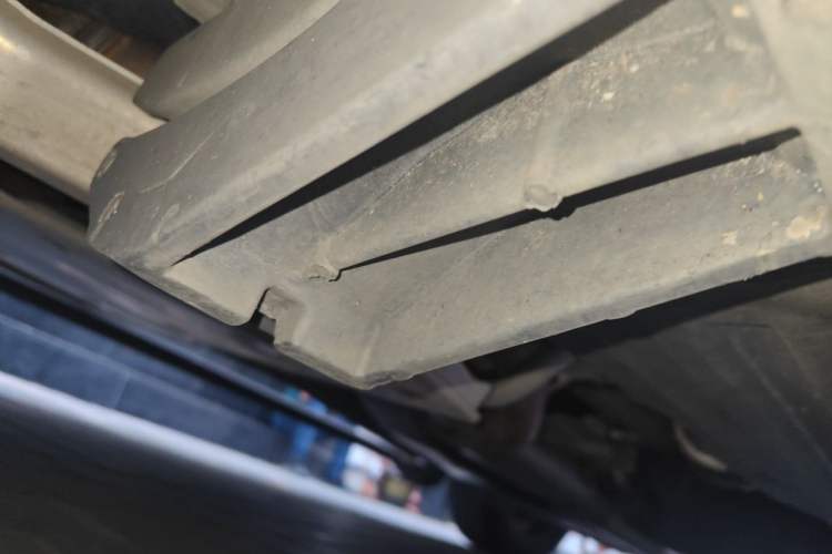 Used Land Rover Discovery 2020 3.0 SC V6 30th Anniversary Special Edition Chassis Front Left