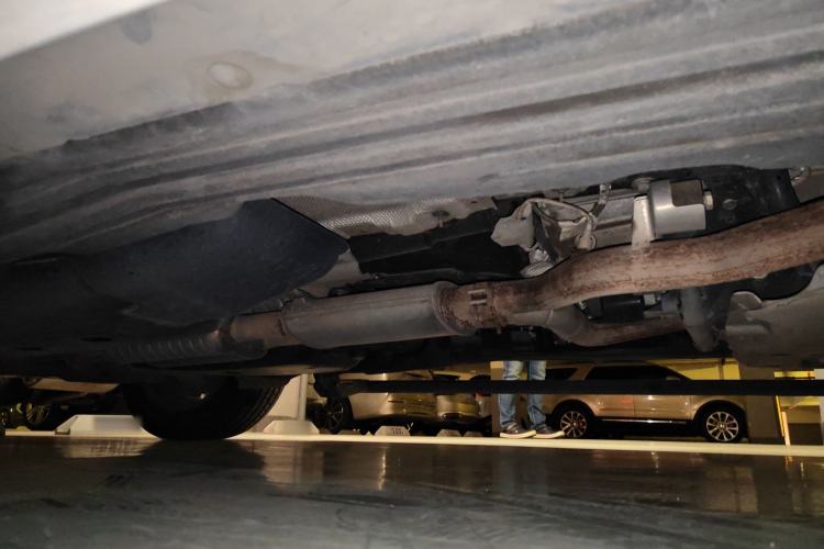 Used Land Rover Discovery 2020 3.0 SC V6 SE Chassis Front Right