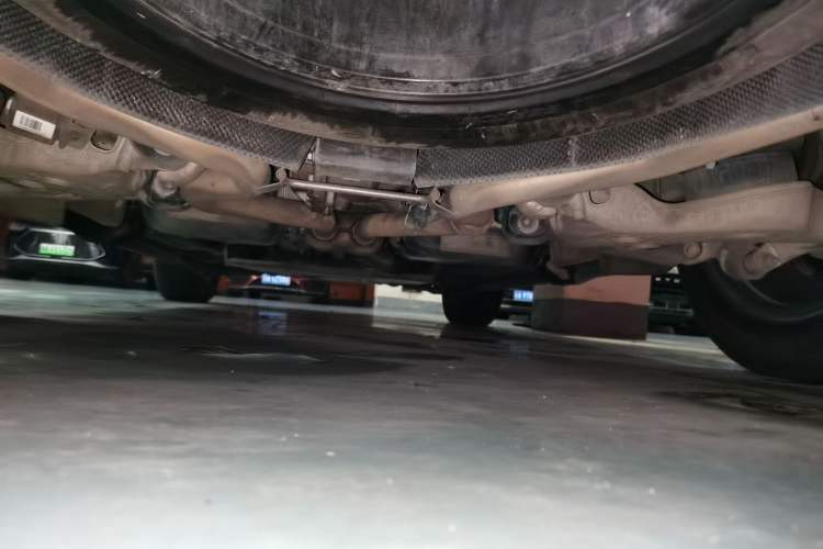 Used Land Rover Discovery 2020 2.0T 30th Anniversary Special Edition Chassis Rear