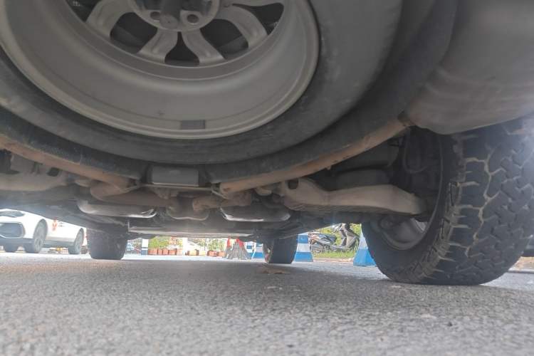 Used Land Rover Discovery 2020 2.0T SE Chassis Rear